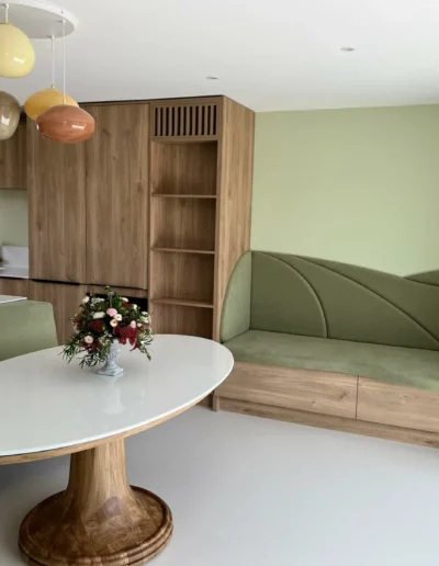 Espace cuisine et banquette sur-mesure