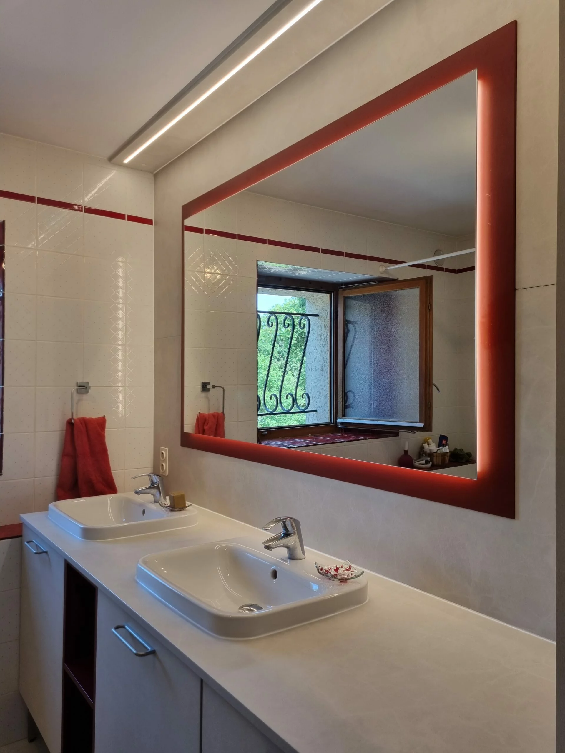 Meuble de salle de bain sur-mesure